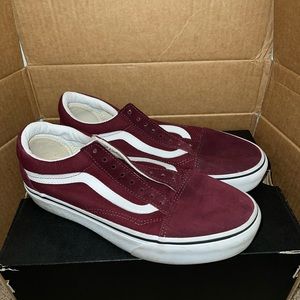 PORT ROYALE/ TRUE WHITE VANS !!!